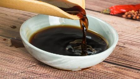醬油到底應(yīng)該怎么選？——選對醬油，調(diào)味更健康